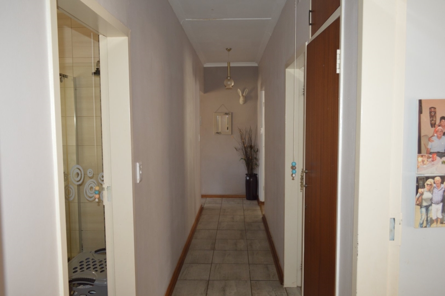 4 Bedroom Property for Sale in Stilfontein Ext 4 North West